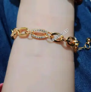 gelang tangan perhiasan emas wanita dewasa model rante unik mata/Titanium/anti karat Gold Elegan