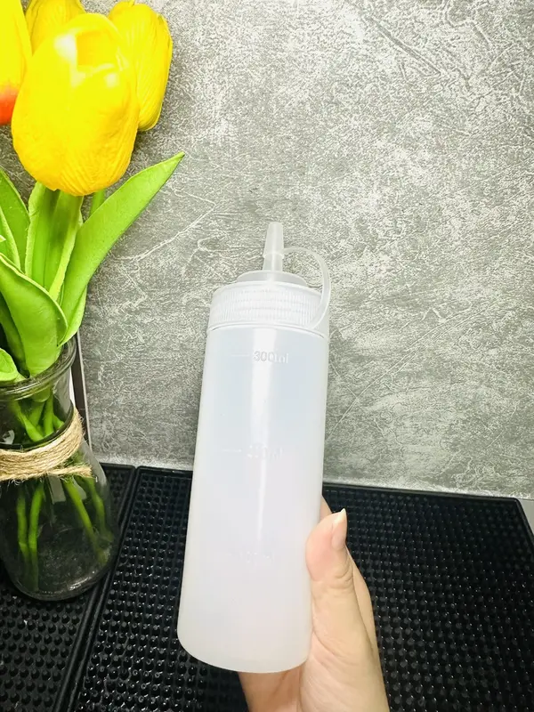 Chai, bình nhựa đựng sốt đa năng, sữa đặc, tương ớt, siro nhiều dung tích có vạch chia rõ ràng Đựng Gia Vị 1