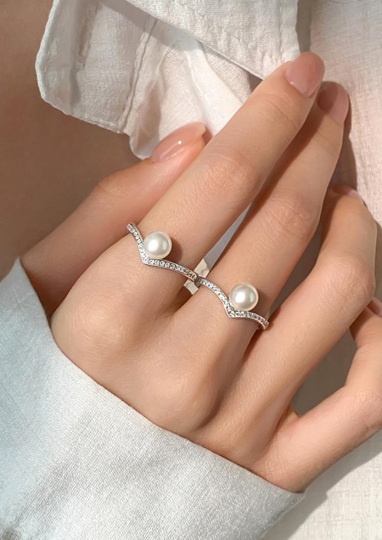Product Introduction of S925 Sterling Silver Pearl V-Shaped Ring Fashionable High-End Ring 5