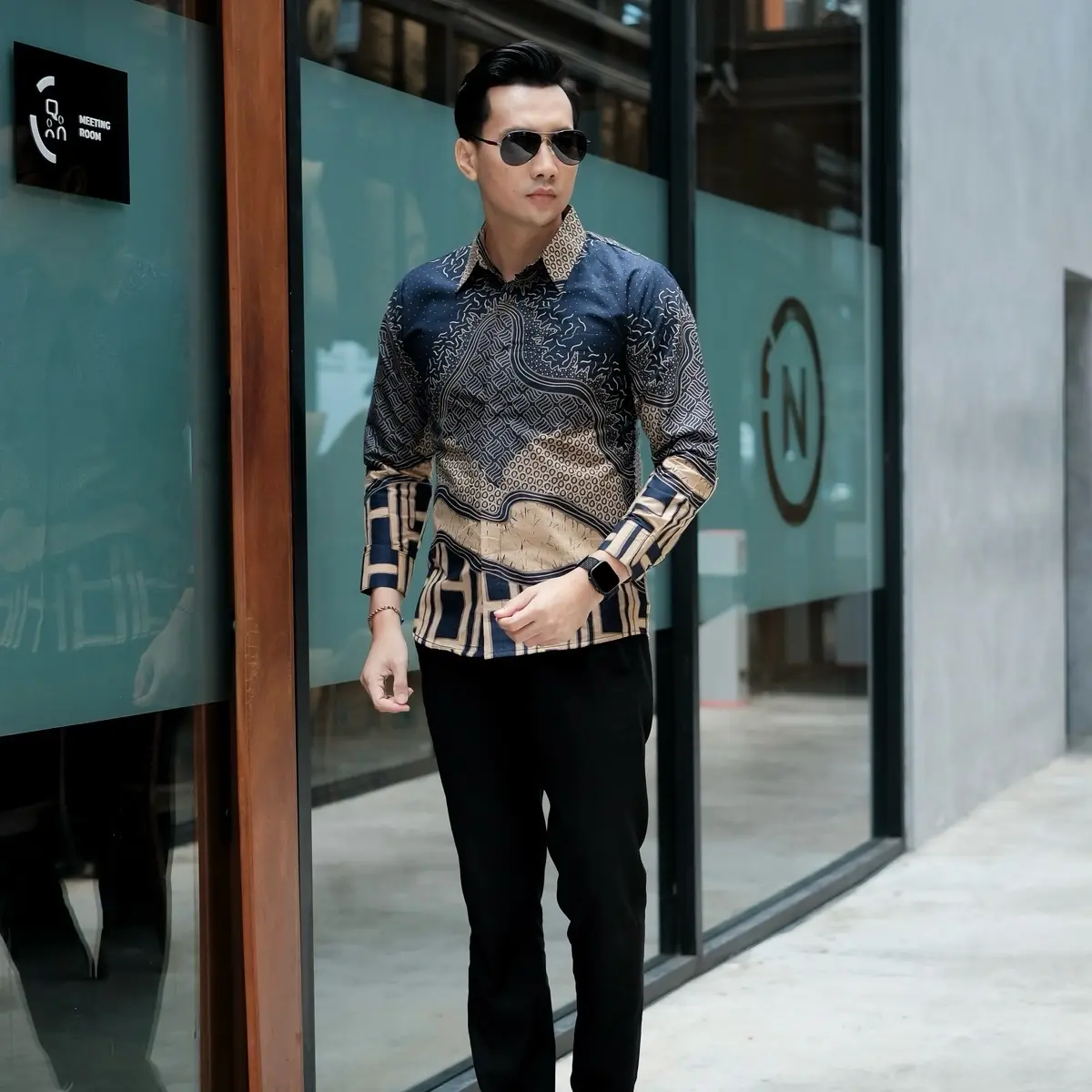 BARA NAVY Kemeja batik pria lengan panjang furing full katun Slimfit Lembut Kain Motif Biru Nyaman Tebal