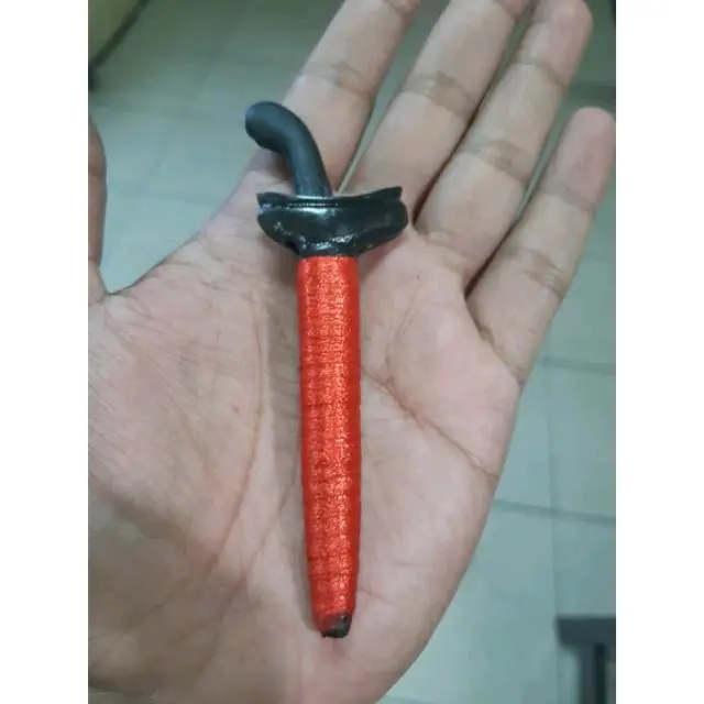Patung K3ris Mini Merah Hitam 0