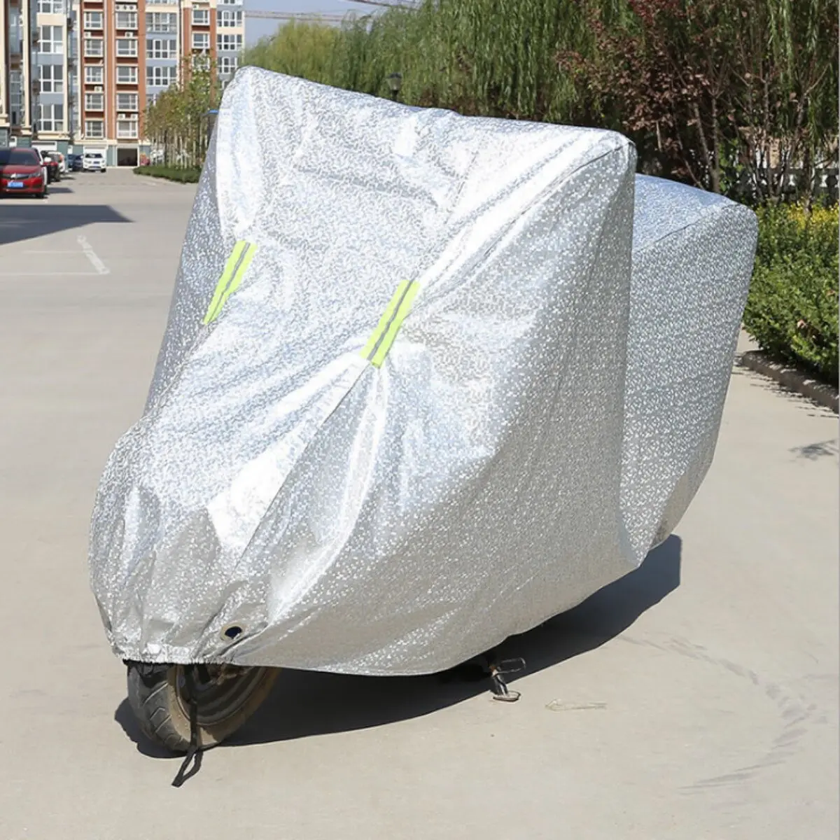 Bạt phủ che xe máy size to áo trùm cỡ lớn cao cấp kèm túi đựng bọc chống nắng mưa che phủ mọi loại xe tráng nhôm mẫu có tai không tai