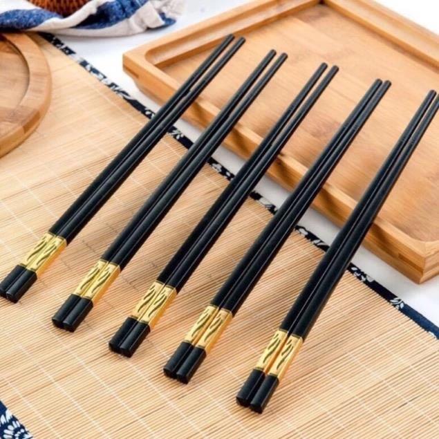 Combo 50 Đôi Đũa Hợp Kim Mạ Vàng, Kháng Khuẩn Chống Trượt Mốc Phong Cách Hàn Quốc Dài 27cm.