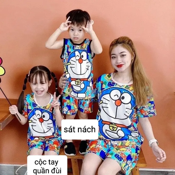 Đồ bộ thun phù hợp mặc cặp mẹ và bé mẫu đoaremon sắc màu áo sát nách và cộc tay quần đùi chất thun thái k nhăn, k xù lông, k phai màu, mặc được cho bé trai, bé gái, và cho cả gia đình Top 2