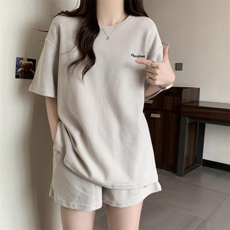 Set Đồ Nữ Cotton Tổ Ong PEACE LOVE, Bộ Quần Áo Nữ Mặc Nhà Form Rộng Thoáng Mát…