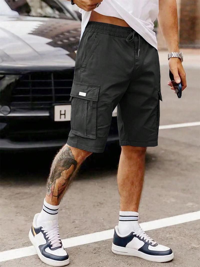 Product Introduction of Men's Solid Color Patched Drawstring Waist Cargo Shorts, Loose Casual Comfortable Breathable Flap Pocket & Slant Pocket Design Shorts for Daily Wear, Men's All-match Bottoms for All Seasons 4