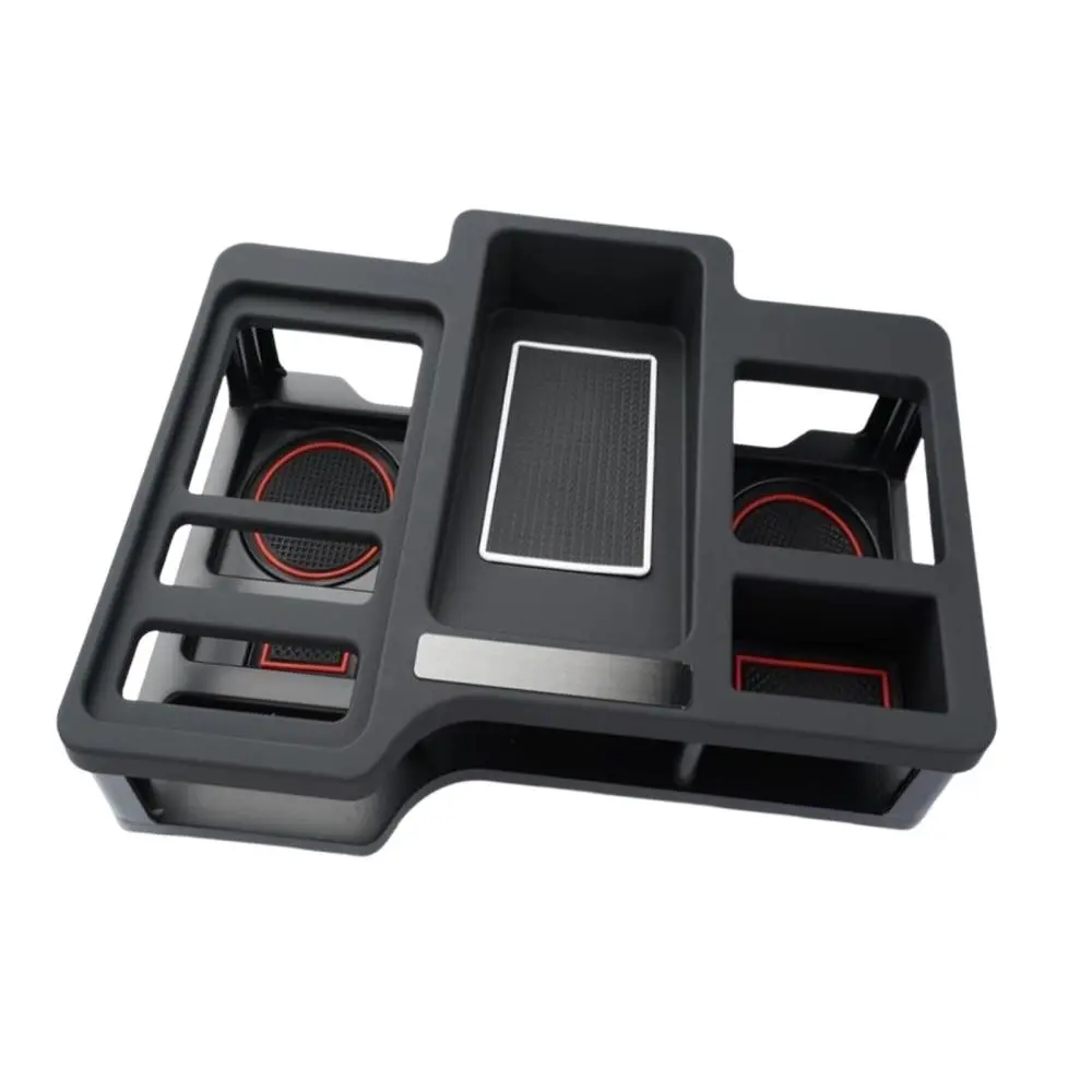 Cup Holder Replaces Additional Pallets for Automobile Hiace