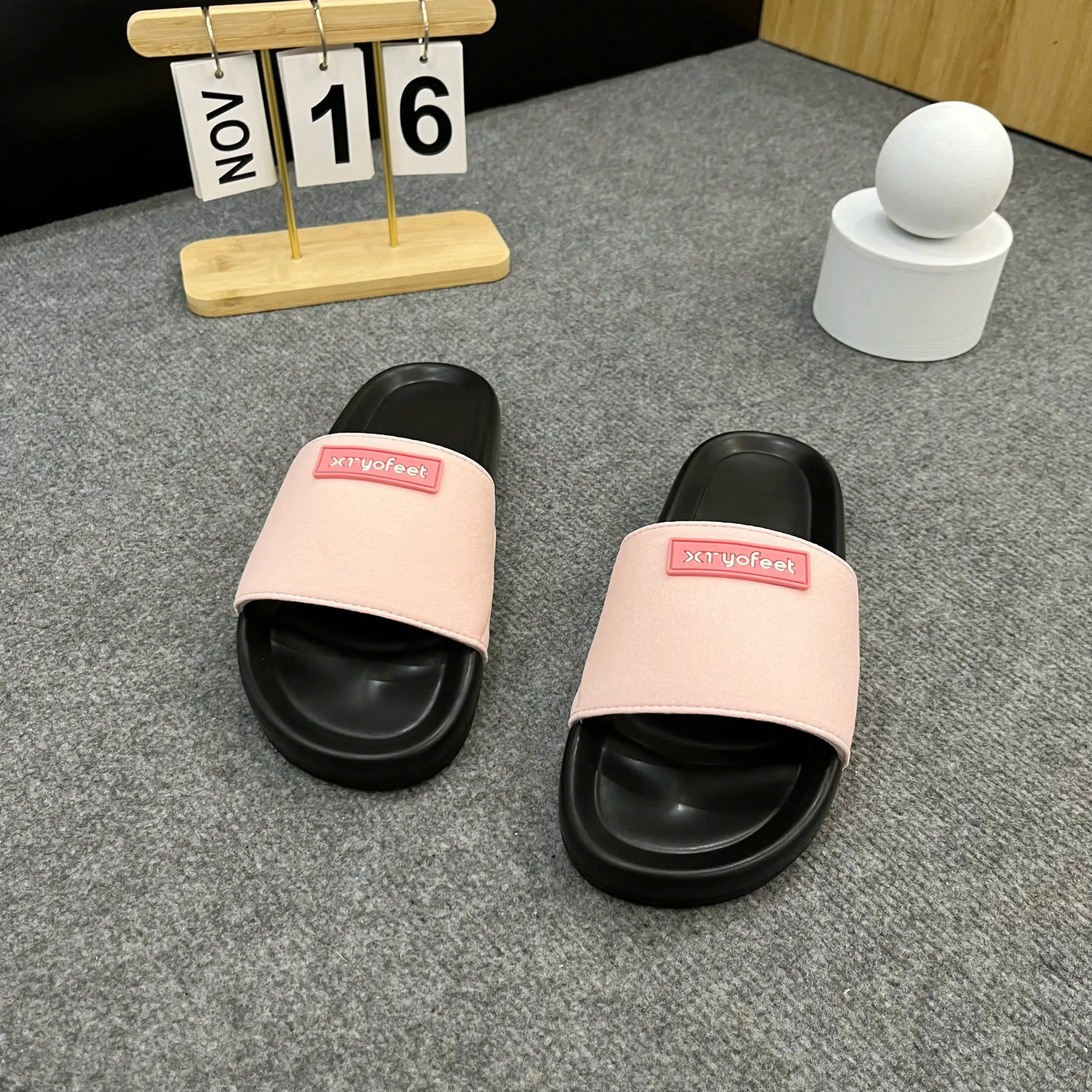 Dép lê đế bằng nam nữ (XM27 )yofeet quai ngang quai gắn mác phối đệm êm thoải mái khi mang - Slipper