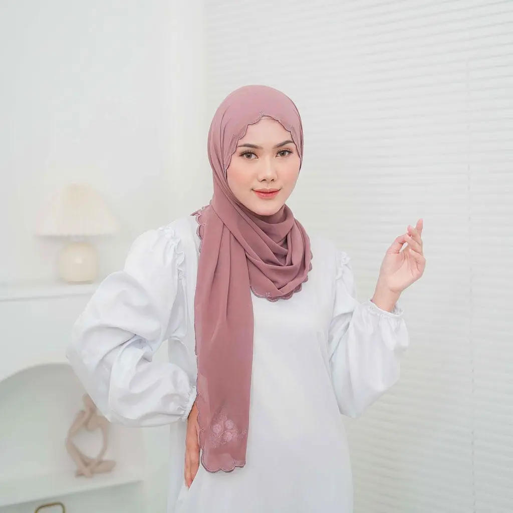 Flower Embroidered Chiffon Tudung Scarf Elegant Solid Color Thin Breathable Soft Shawl Casual Outdoor Sunscreen Windproof