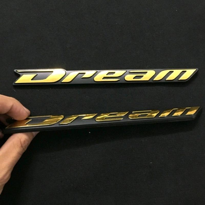 tem logo chữ nổi dream  màu vàng Nhãn Dán 1