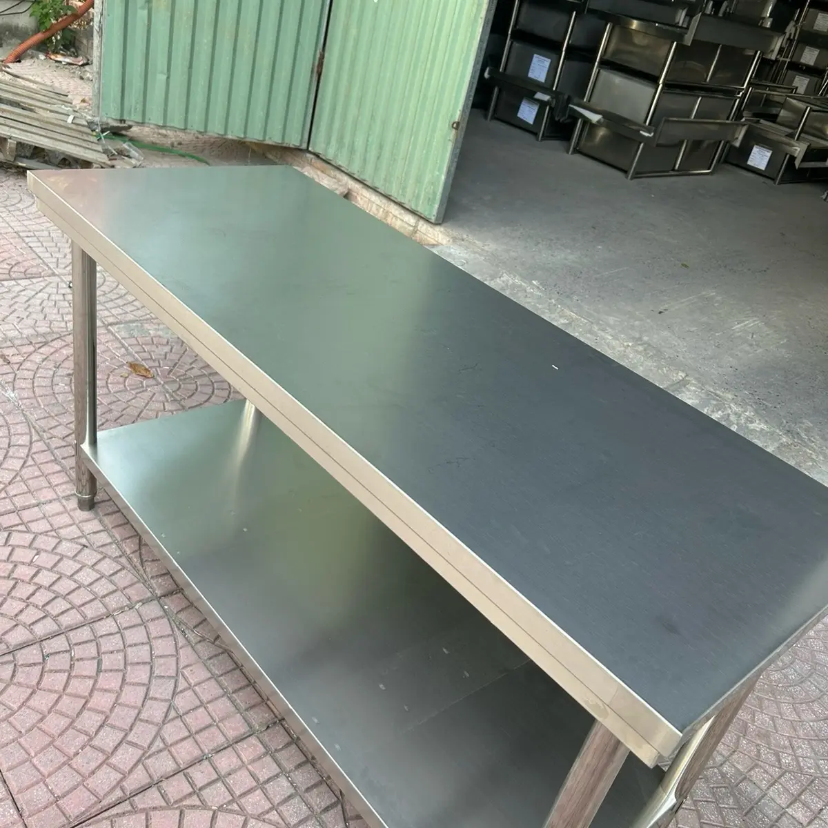 Bàn chặt inox 2 tầng dày 1.0mm
