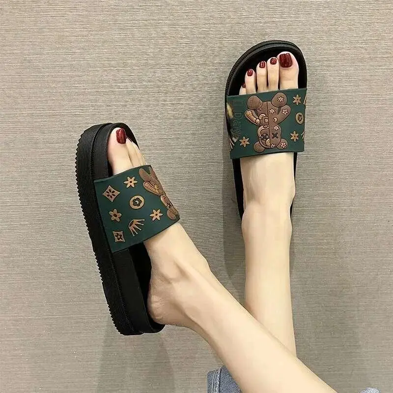 Thick Bottom Sandals Women's Summer Outerwear Cute Fashionable Home Indoor Medium Heel Beach Shoes EVA Outsole