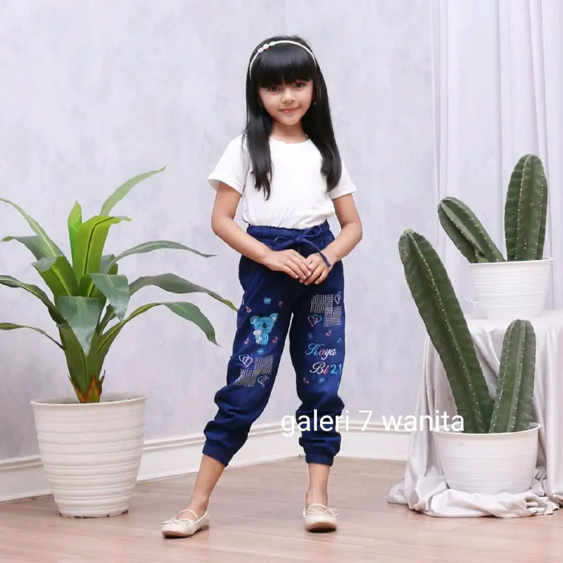 Celana Jogger Jeans Anak usia 2-11  tahun 1