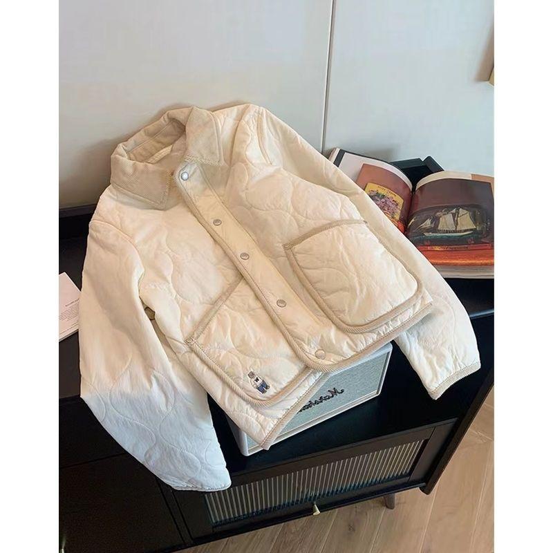Product Introduction of Áo Khoác Cotton, Phong Cách Hàn Quốc, Thêu Gấu Hình Thoi, Áo Khoác, Dành Cho Nữ, Mùa Thu Và Mùa Đông, Hàng Mới Về 2024, Ve Áo Khâu, Quần Áo Ngắn Jacket Top Women 3