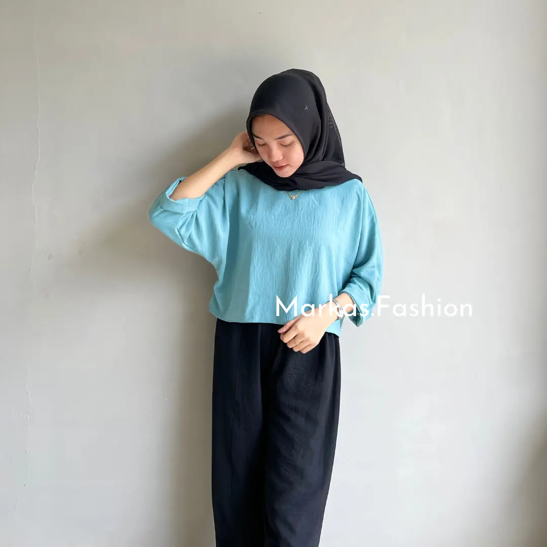 STACY CROP WARDAH