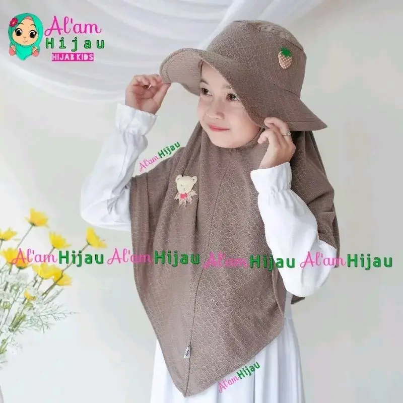 Hijab anak topi pisah strawberry beruang bahan strada untuk usia 4-10 tahhn