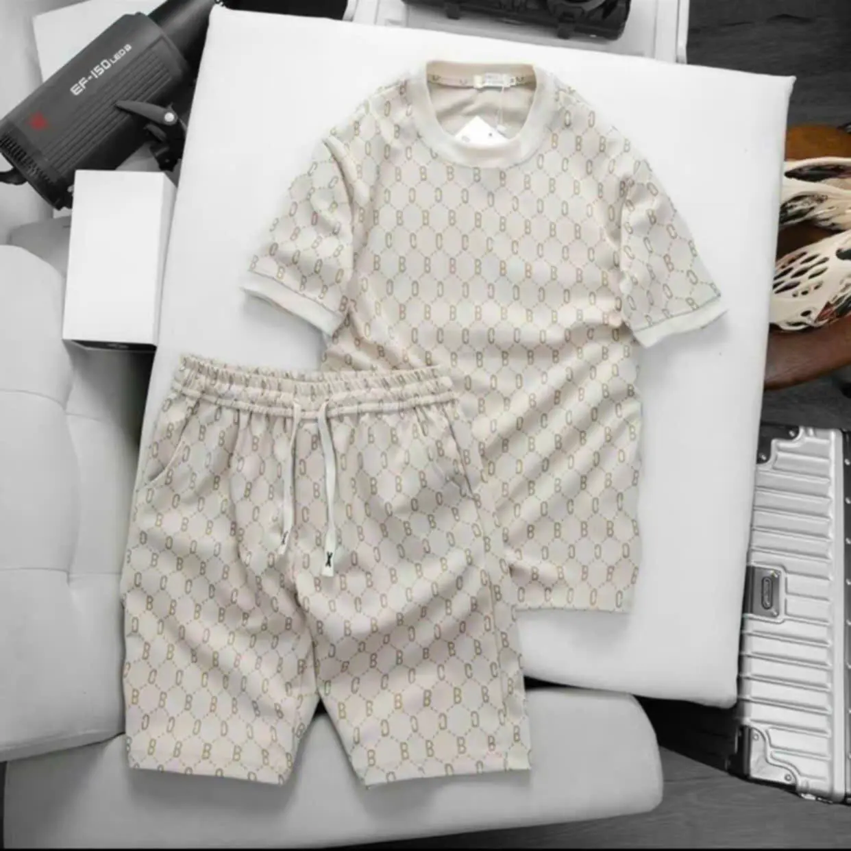 Bộ quần áo thể thao nam cổ tròn cộc tay mùa hè vải cotton chéo họa tiết BC
