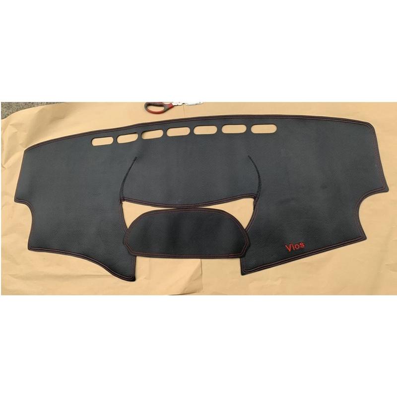 Thảm taplo Vios da vân cacbon 2008 2009 2010 2011 2012 2013 ( phom 2014 không vừa )