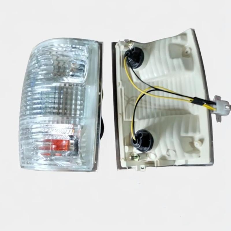 Đèn xi nhan xe Jac 1.5 - 2 tấn đời cũ, xe ben Chiến Thắng 5 tấn đời cũ Phụ Tùng 2