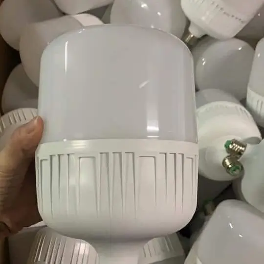 Bóng đèn bulb trụ 20w đến 50w chiếu sáng, ánh sáng trắng sẵn Đà Nẵng