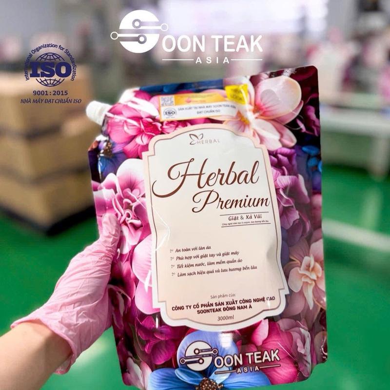 Trợ giá 1 Túi 3 Lít - Nước giặt xả 2in1 HERBAL Premium hương nước hoa