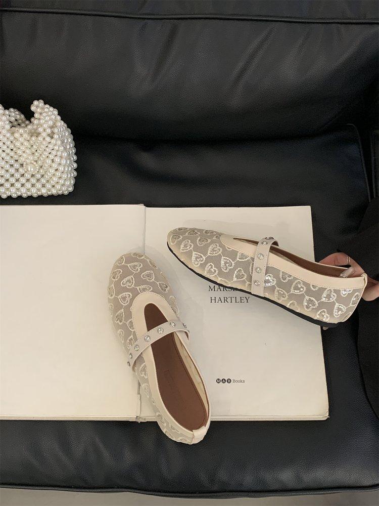 Product Introduction of Flat Shoes for Women Round Toe Mesh Soft Sole Slip-On Fashion Mary Jane Shoes Sizes 35-40 35