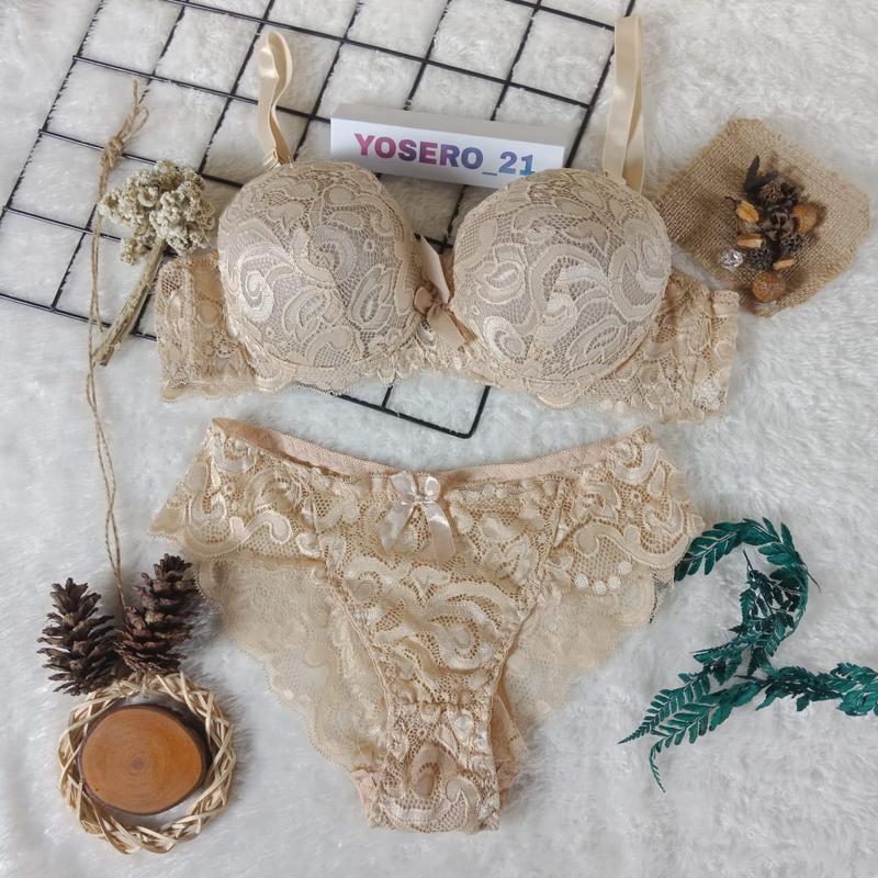 Product Introduction of BRA SET bh + cd beha celana dalam wanita setelan renda import quality RC03 36-42 cup B / bra sexy hot busa motif bunga import 1 set beha dewasa hot sexy 8