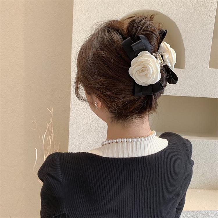 Kẹp tóc tiểu thư nơ lớn hình bông hoa hồng trà Hàn Quốc kẹp tóc sau đầu nữ tính và tinh tế