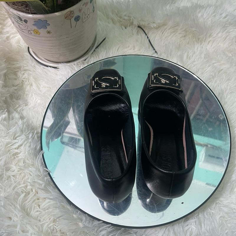 Giẫy mũi vuông 5 phân mầu đen 0