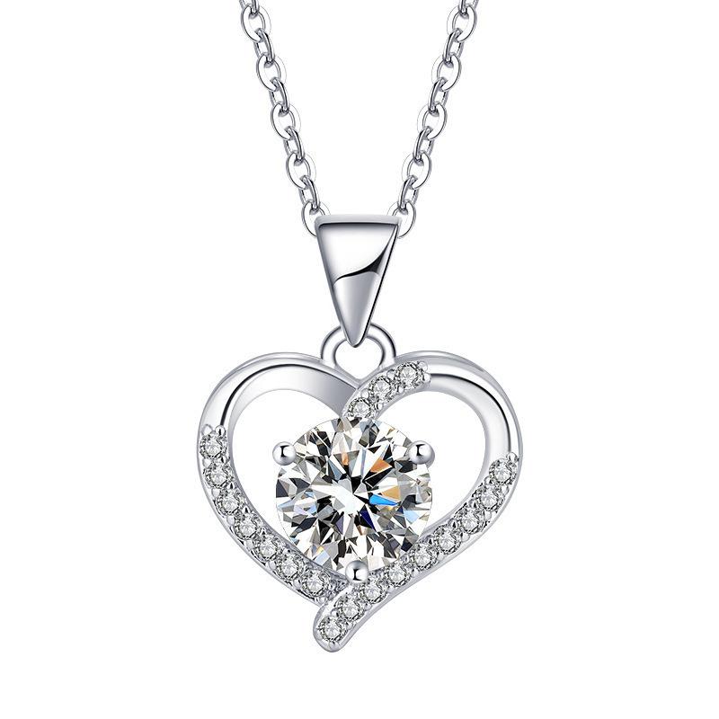 Product Introduction of Internet Celebrity Live Broadcast Love Design Silver Necklace Female Imitation D Color Moissanite Female Pendant 6