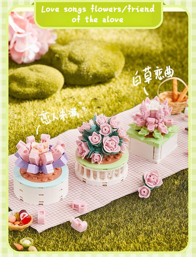 Product Introduction of Creative Succulent Building Blocks Flower Pot Plant Eternal Flower Assembly Toy Decoration for Girls DIY Gifts flower bouquet light ，Compatible with LEGO 0