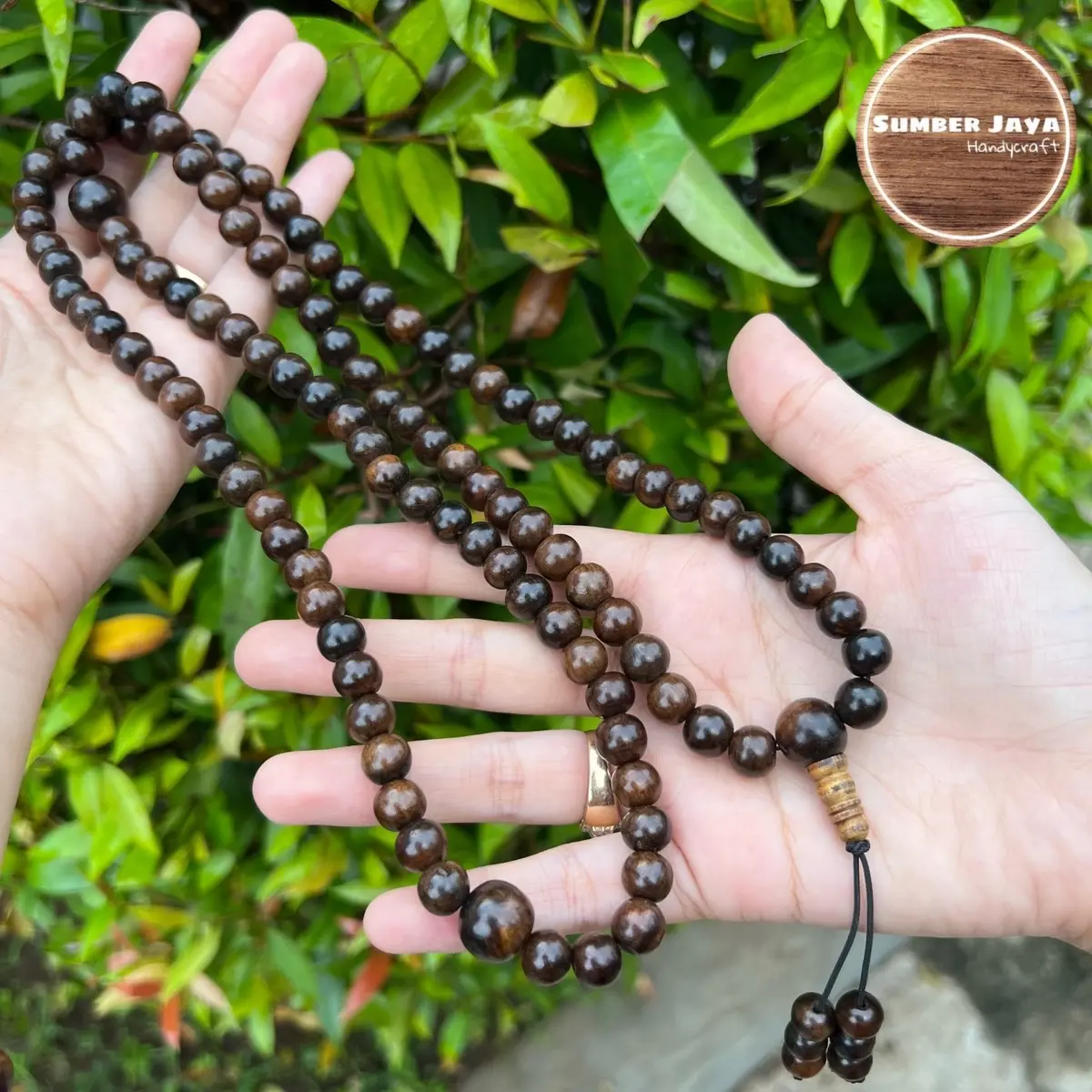 Tasbih 108 Gaharu Grade A 8 mm