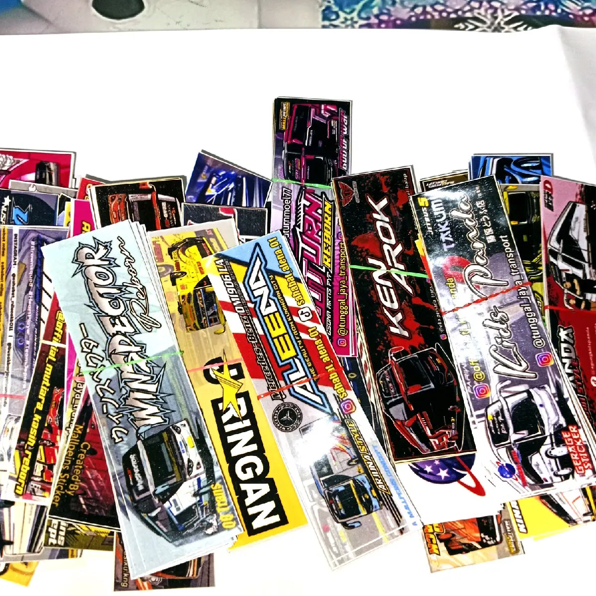 Stiker bus artis 5pcs panjang asli anti gores dan 100% anti air paket usaha murah dan tempel kuat merekat Car