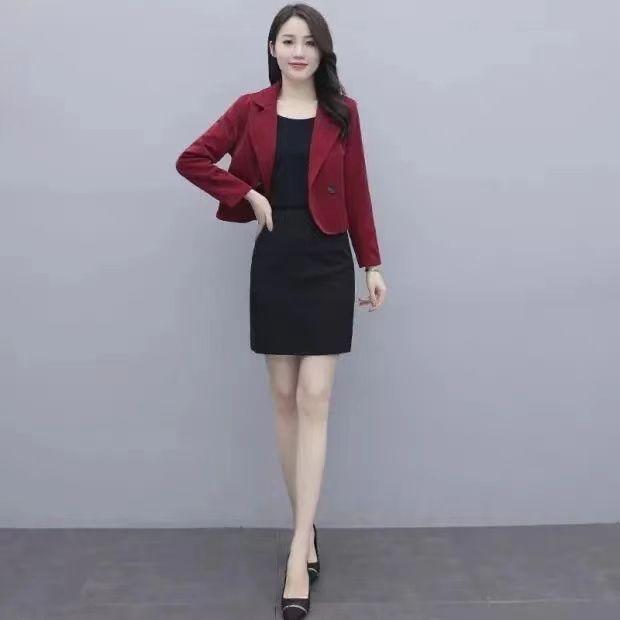 Product Introduction of Áo Khoác Ngắn Phù Hợp Với Doanh Nghiệp Nhỏ Hàng Mới Về, Dành Cho Nữ, Phong Cách Phương Tây, Bộ Sưu Tập Thu Đông Năm 2025, Phong Cách Hàn Quốc, Dễ Phối Đồ, Cỡ Nhỏ Và Mỏng, Áo Len 4