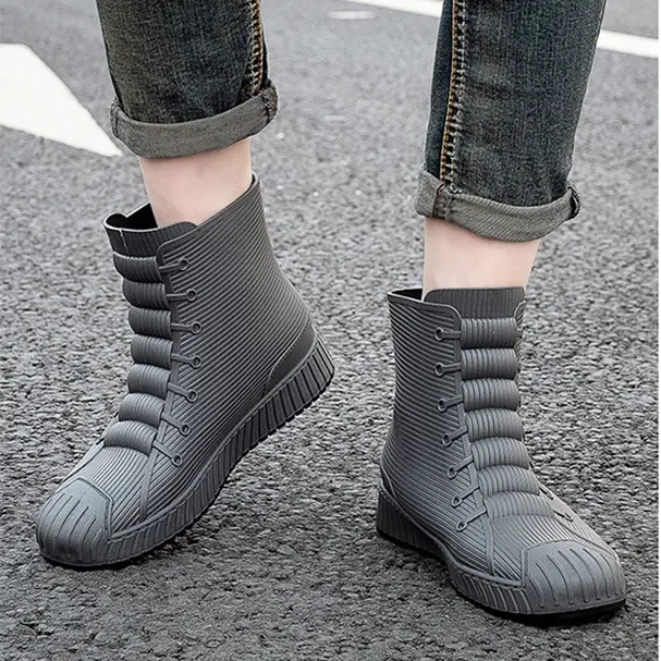 Sepatu Boots Pria Import Premium Bots Premium Quality Fashion Boot Terkini Korean Style Sneakers Sepatu Hujan Tahan Air Lembut -Botol 2