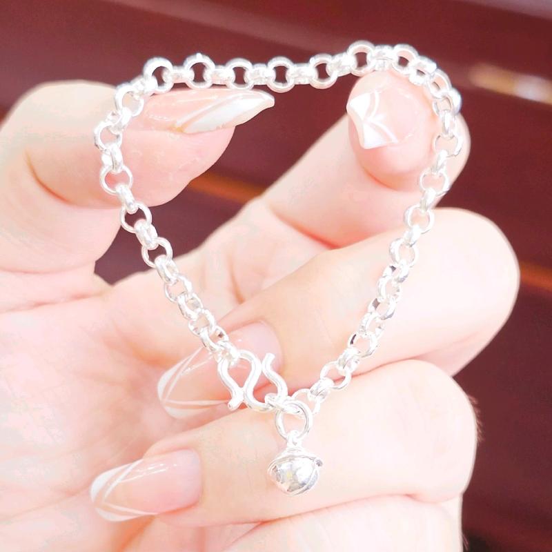 Lắc khoen gắn chuông bạc ta bạc mười - Gấu bạc