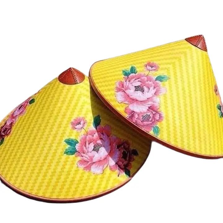 Set 4 cái Nón lá nhựa Việt Nam