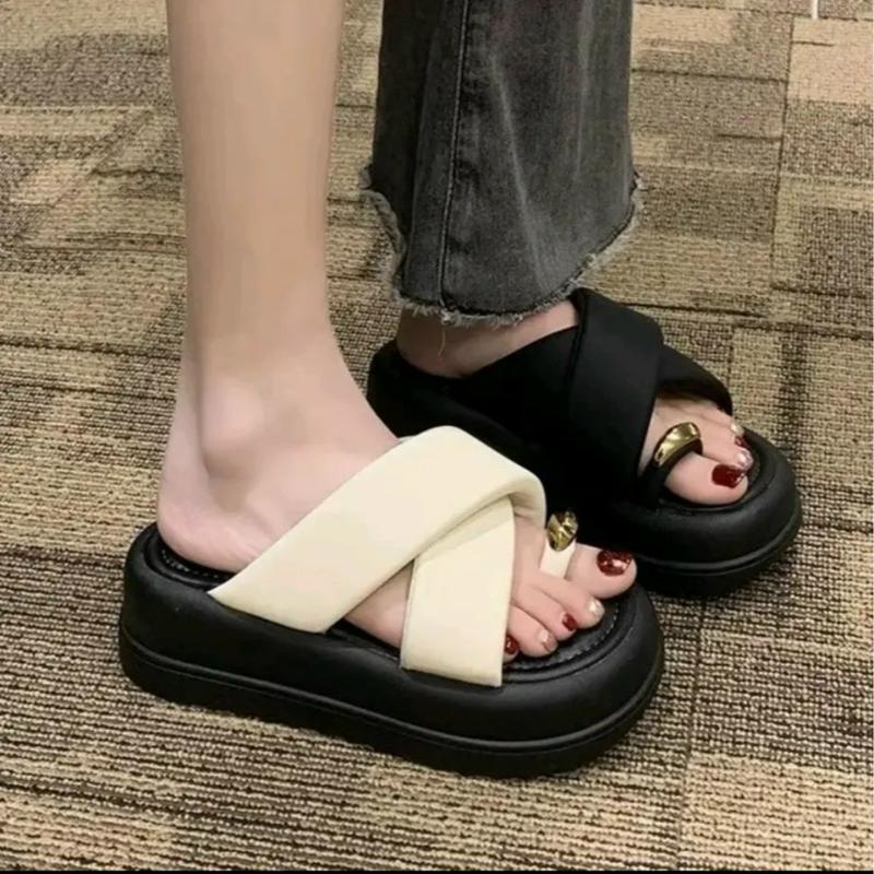 Dép bánh mì vai kẹp ngọc trinh store vai kẹp 4 phân dễ thương êm chân . DéP Shoes Nữ GiàY