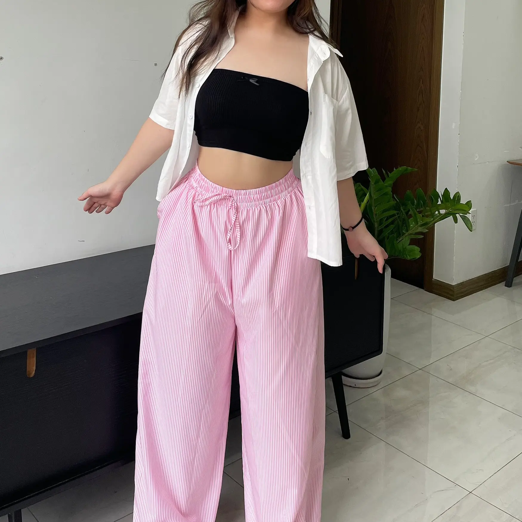 Quần dài kẻ sọc Nữ form rộng chất liệu kate mềm mịn phối lưng chun đi biển bigsize 90kg