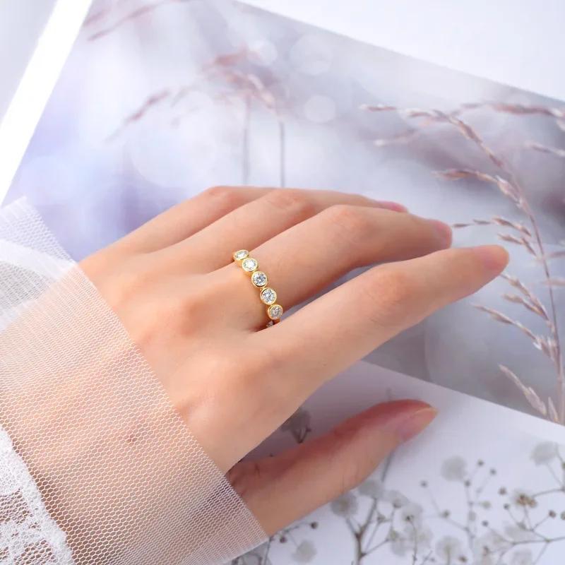 Product Introduction of LLXYW Total 0.5/1.5CT Luxury Round Bezel Full 3mm/4mm Moissanite Ring For Women Girls S925 Silver Pass Test Rings Wedding Band Gift 17