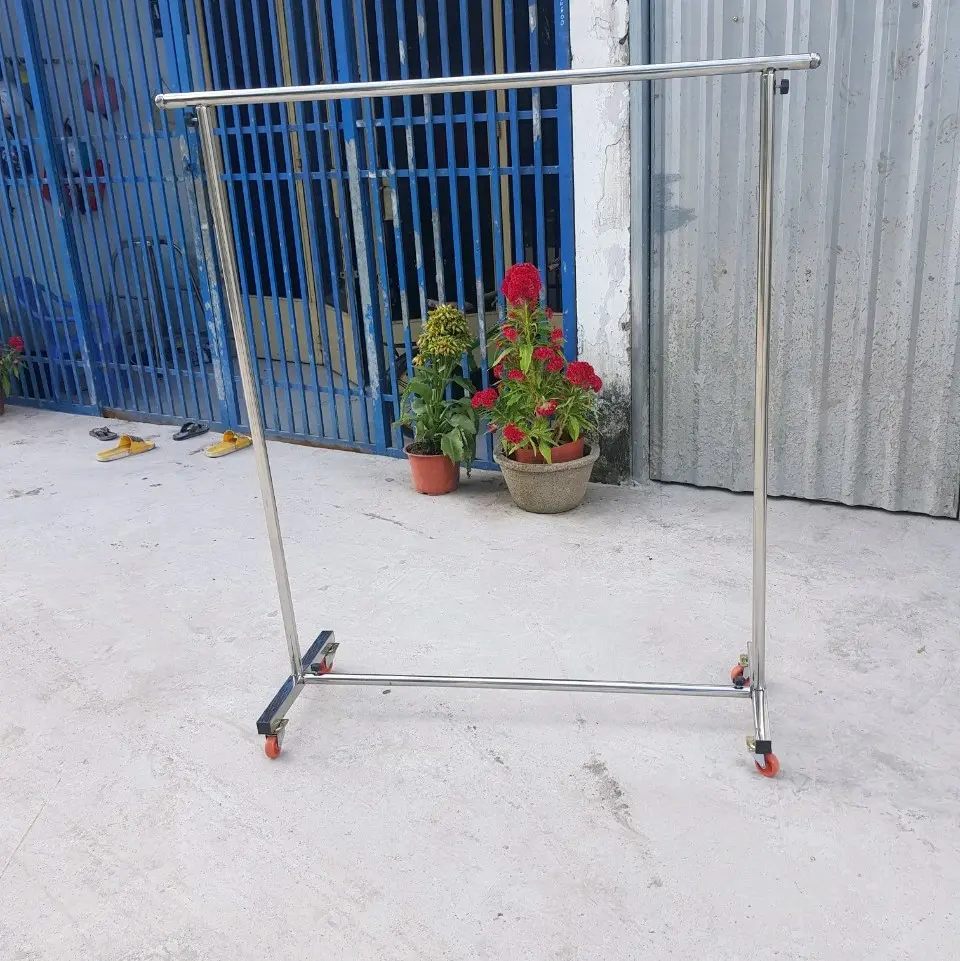 Sào phơi đồ kẽm chiếc trơn ,khoen + bánh xe (Model M001) Kệ