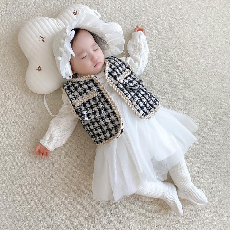 Product Introduction of Áo Vest Trẻ Em Bé Phong Cách Cổ Điển, Đặc Biệt Cho Điểm Nóng Của Người Dùng, Thích Hợp Cho Mùa Thu Và Mùa Đông, Có Thể Mặc Mùa Xuân Và Mùa Thu, Thiết Kế Kẻ Sọc, Phong Cách Người Nổi Tiếng Trên Internet, Thích Hợp Cho Bé Gái, Áo Vest 7