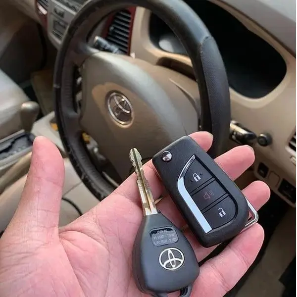 Alarm Mobil Model Innova Reborn Kunci Lipat Remote Set Universal Car 1 Set 3