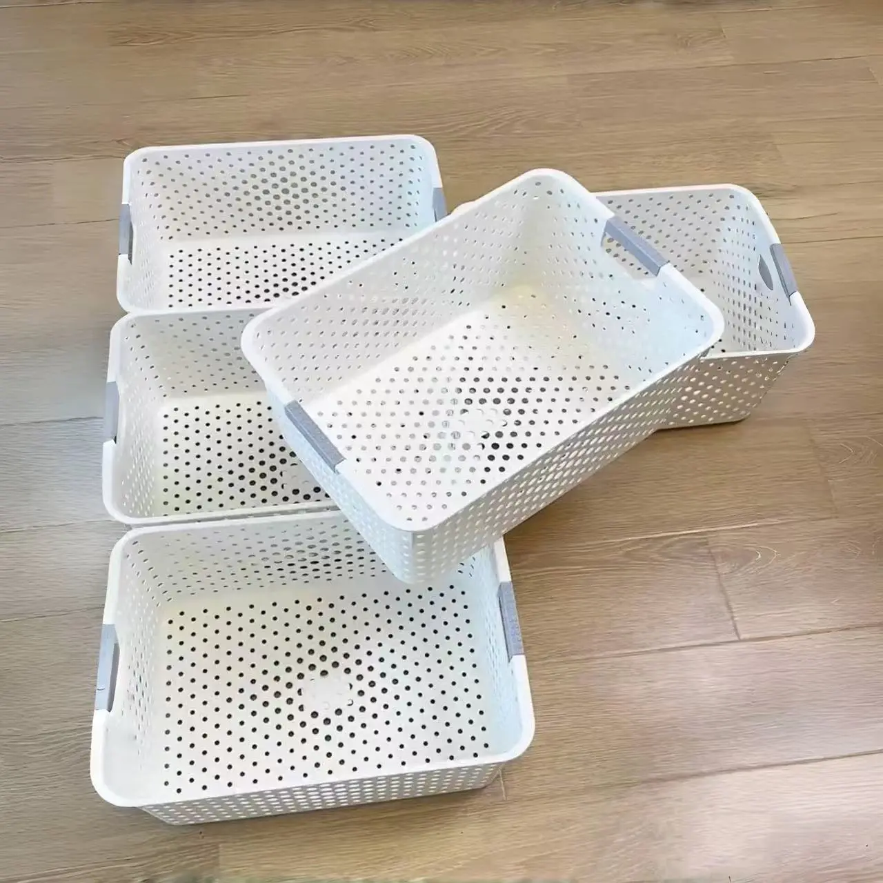 Japanese-Style Desktop Hollow-out Storage Box Household Snack Toys Plastic Storage Baskets Dormitory Kitchen Sundries Storage Basket