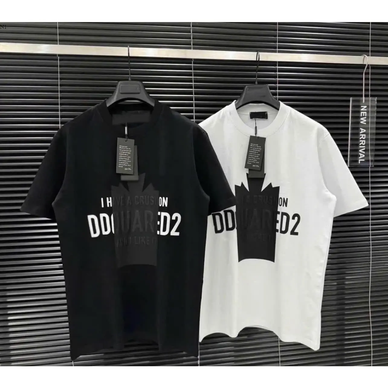 Áo Phông DQS Thần Bí Hàng Đẹp Chất Thoáng Mát Bền Bỉ Sz Nam Nữ Mùa Hè 2025 Mẫu Hot Mã 30 - Menswear Nhung Cổ Tròn