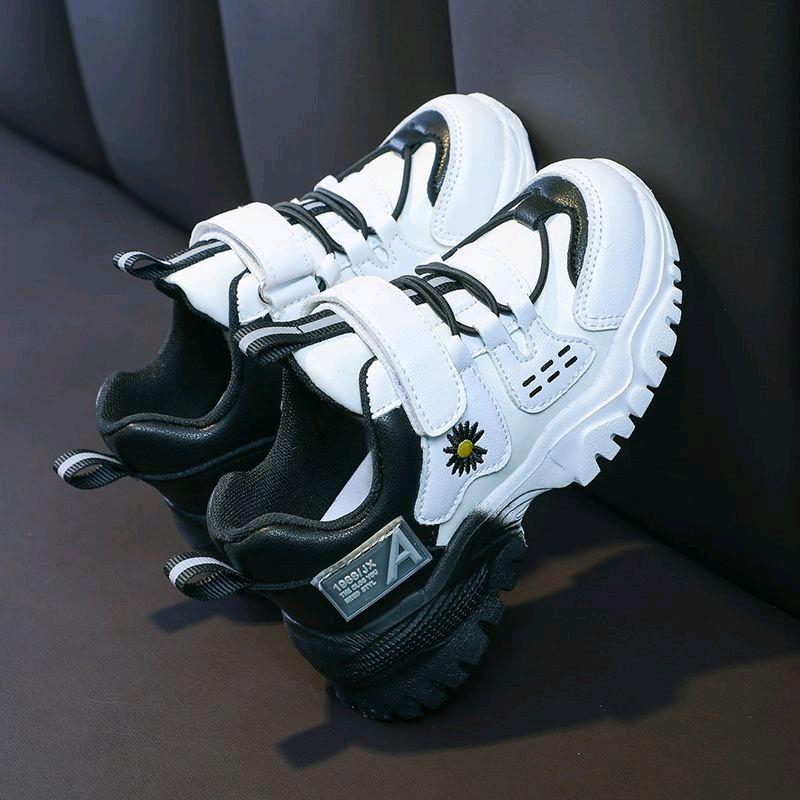 SEPATU SNEAKERS ANAK LAKI-LAKI CEWEK WANITA COWOK TERBARU KEKINIAN TREND TERMURAH UNTUK UMUR USIA 3 4 5 6 7 8 9 10 11 12 TAHUN/SEPATU SAPATU ANAK SEKOLAH TK SD SMP PEREMPUAN WANITA CEWEK COWOK TERBARU KEKINIAN TERMURAH USIA UMUR 3 4 5 7 8 9 10 11 12 TAHUN 7
