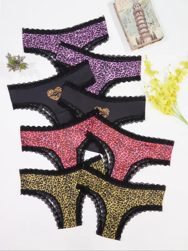 【Plus Size】 Cartoon Sun & Star Print Panty, Casual Comfy Breathable Knicker for Daily Wear, Women's Underwear for All Seasons 3