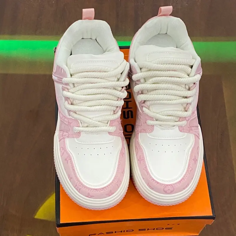 Giày thể thao nữ màu hồng bi siêu xinh,sneaker luôn vui tươi full box size 36-40 3