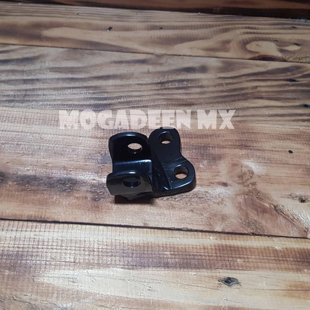 dudukan step kanan ts 125 *