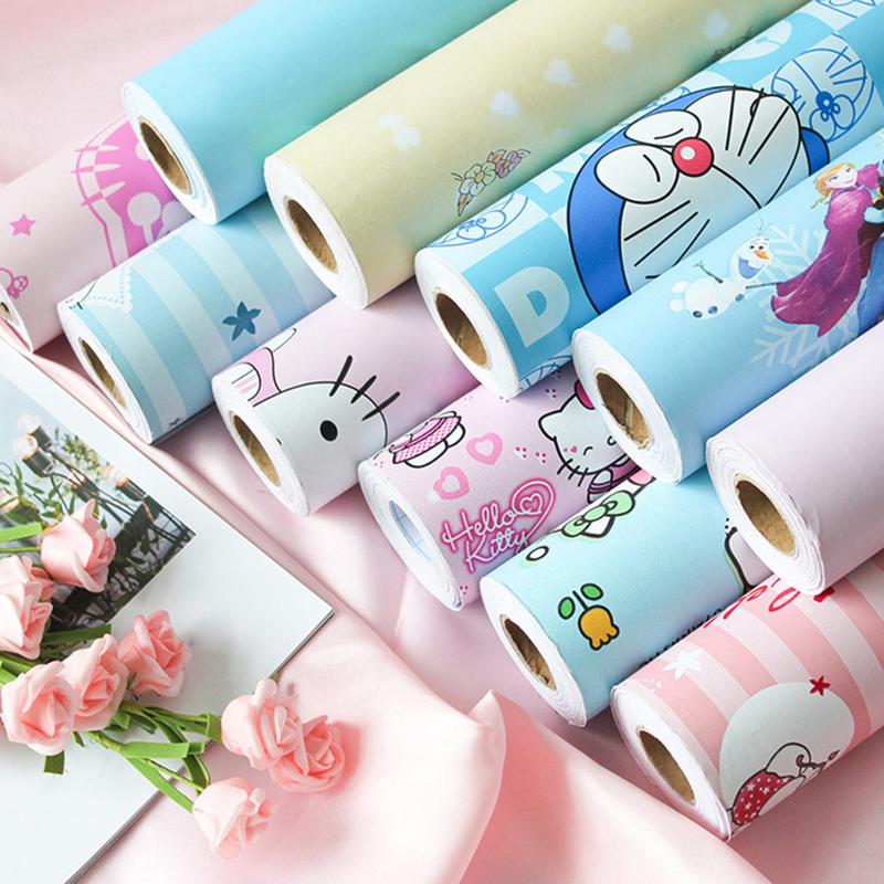 Giấy dán tường Doraemon Kitty Cực Yêu 45cmx10m decal dán phòng ngủ sẵn keo không thấm nước